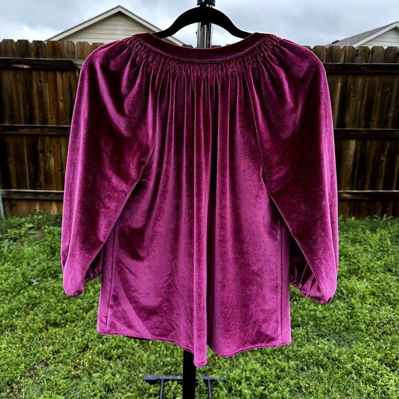 Crown & Ivy Magenta Velvet Blouse Size Small - Picture 2 of 5